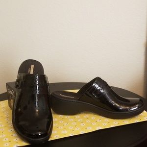 Clark's Delana Amber Collection